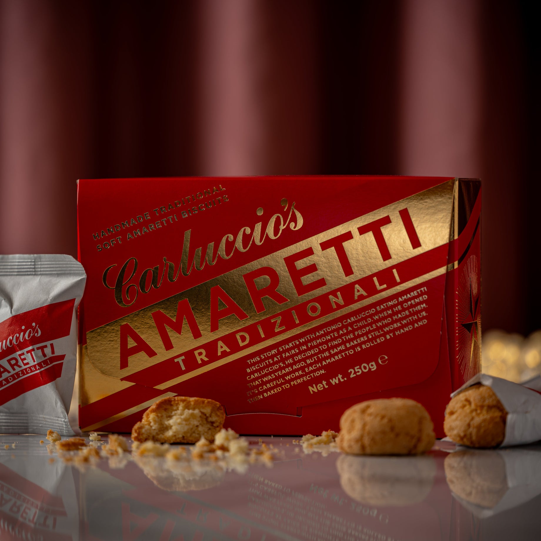 Amaretti biscuits