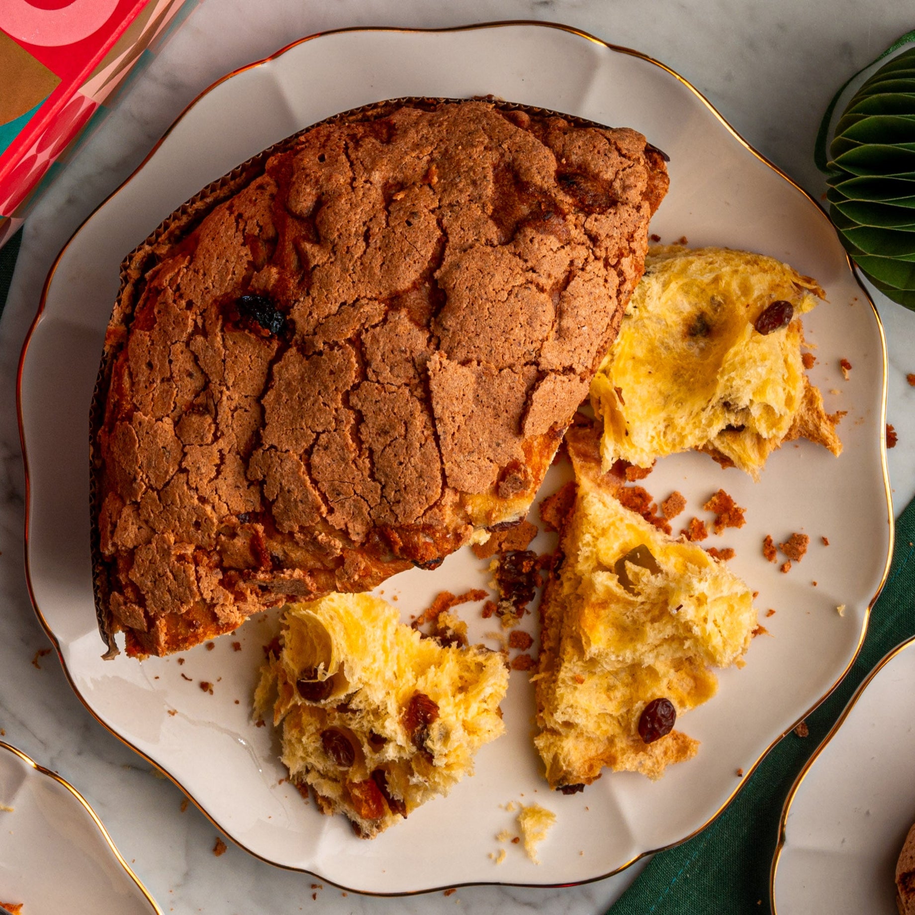 Italian Christmas Cakes: Panettone and Beyond