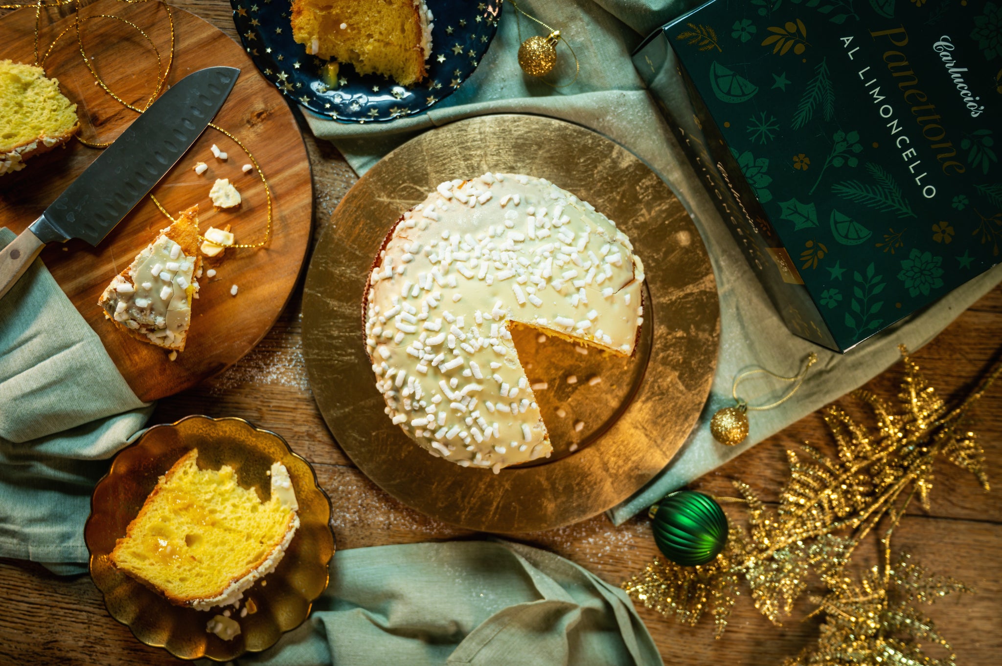 Carluccios lemon pannetone