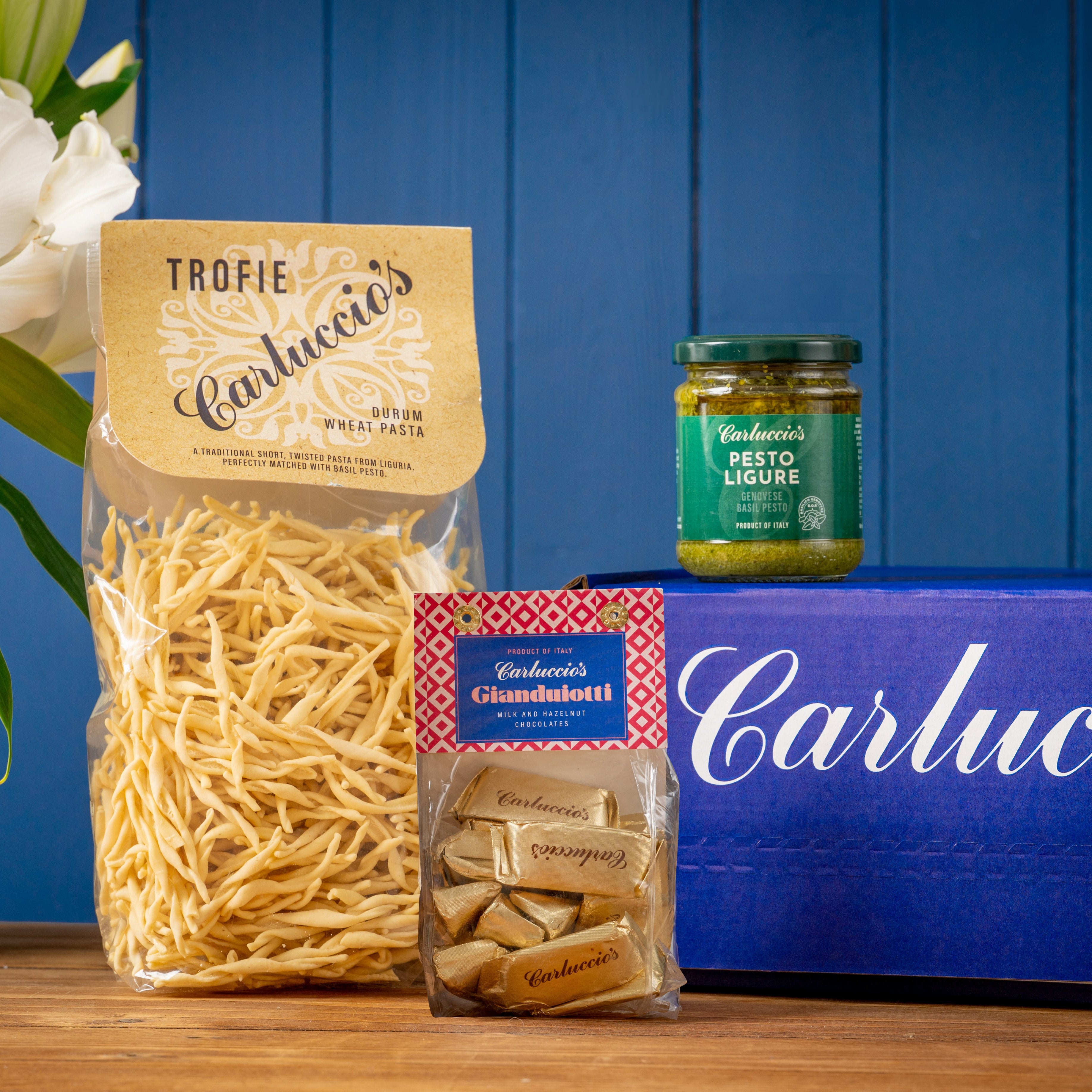 Cucinare per la Mamma, Pesto Ligure - Cooking for Mum, Pesto Pasta from Ligure