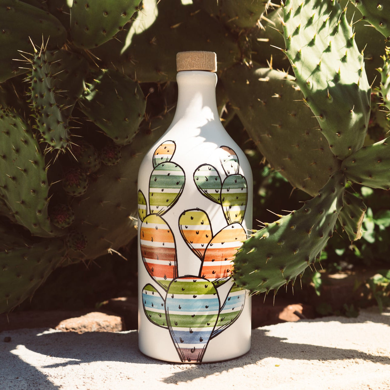 Muraglia, Extra Virgin Olive Oil. Hand Painted Cactus Bottle, 500ml